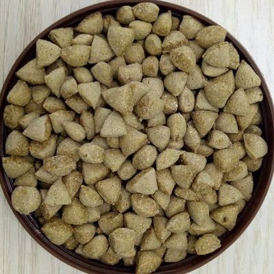 Kleine Trocken-Pedigrie-Hundefutter-Pellets-Extrusionsanlage mit Delta-Inverter-Technologie